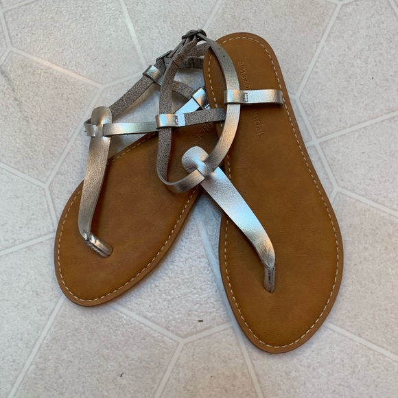 Silver T-Strap Sandals size 7 - Picture 1 of 3